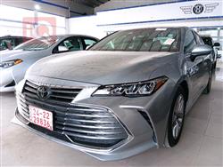 تويوتا أفالون